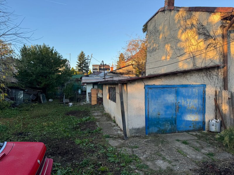 Damaroaia- Neajlovului, ST- 390 mp, D- 13 ML, Comision 0%